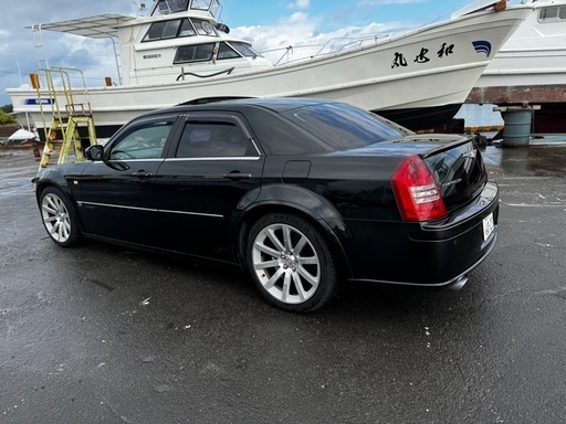 クライスラー300c SRT8