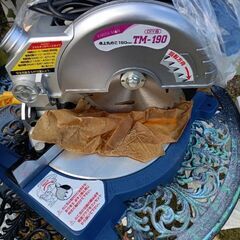 卓上のこぎり（値引きしました）の画像