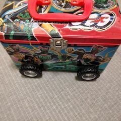 仮面ライダーオーズ　缶バッグの画像