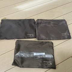 ポーチの画像