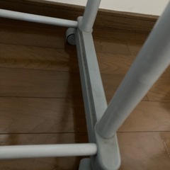 ハンガーラックの画像