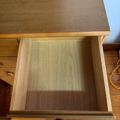 洋服箪笥　収納家具　の画像