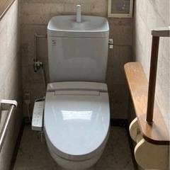 ウォシュレット付き　TOTOトイレ　あげます