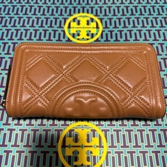 未使用品　トリーバーチ　長財布