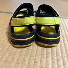 子供靴の画像