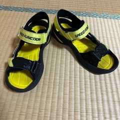 子供靴の画像