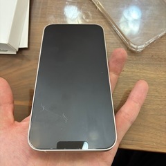 美品　iPhone13 箱付き　SIMフリー　カバー　フィルム2つおまけ の画像