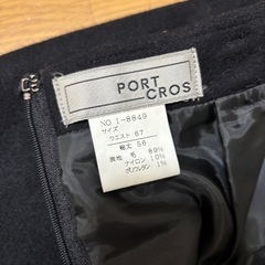 PORTCROSスカートの画像