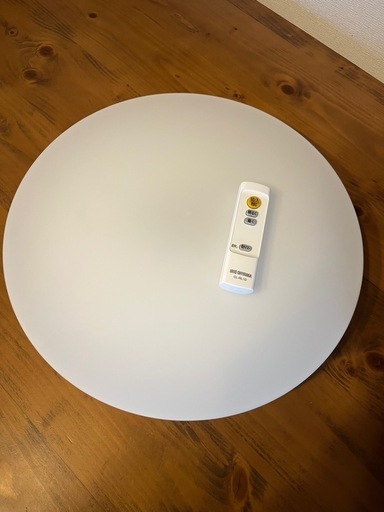 LEDシーリングライト　アイリスオオヤマ