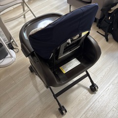 ベビーチェア　コンビの画像