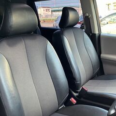 綺麗なダークブルーのフリード入庫いたしました('ω')ノ