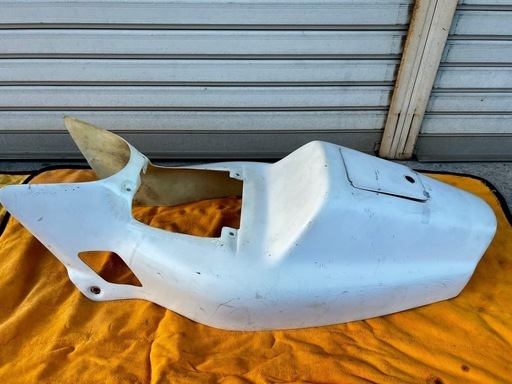 HONDA NS-1  シートカウル　社外　FRP 塗装ベース