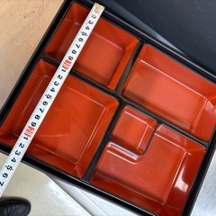 御弁当箱の画像