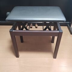 電子ピアノの画像