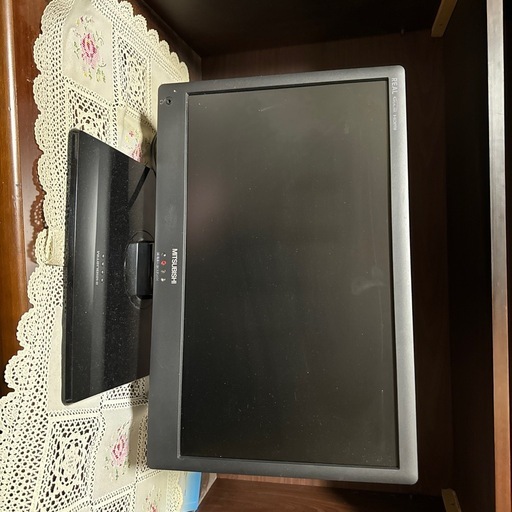 テレビ19インチ