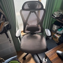 オフィスチェアの画像