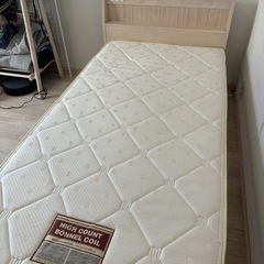 【お取引決まりました受付終了】ニトリ　シングルベッド　マットレス付き