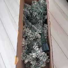 Snow Christmas Tree 120cmの画像