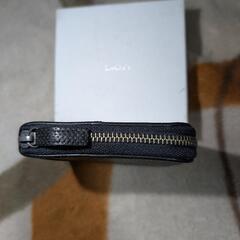●DKNY 財布 中古の画像