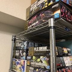 ガンプラ空箱とランナーの画像