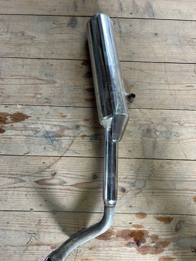 ホーネットマフラー