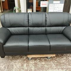 関家具　本革張り３人掛けソファー『中古美品』の画像