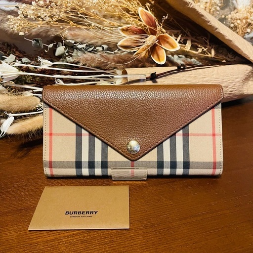 BURBERRY 長財布 １年使用
