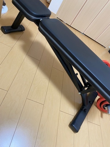 ダンベル　ベンチ