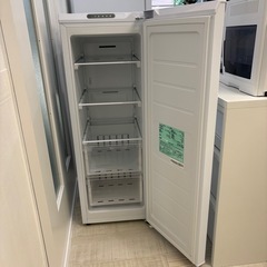 最安値！2024年製　新品同様未使用品 アイリスオーヤマ　小型冷蔵庫 の画像