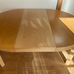 伸縮円形テーブル　IKEA　 の画像