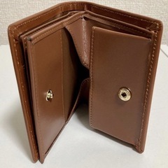 ✨新品✨牛革 折り畳み財布　茶色　プレゼント　贈り物　高品質　大容量の画像