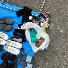 大量靴　子供靴の画像