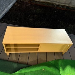 ニトリ　ローボード　薄茶色の画像