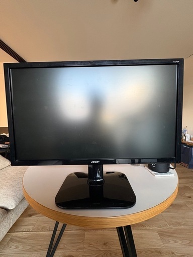 Acer  モニター 24インチを経堂付近でお譲りします。