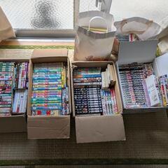 【値下げ】進撃の巨人、頭文字Dなど漫画、本など100冊以上