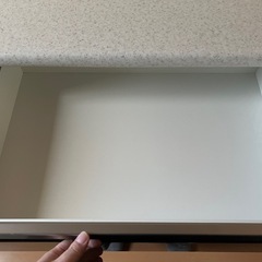 【値下げしました】食器棚の画像