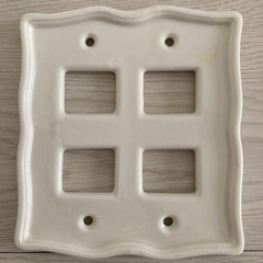 商談中　陶器スイッチプレート　アンティーク風の画像
