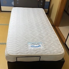 シモンズ電動ベッド