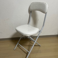 ニトリ　折りたたみイス
