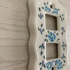 陶器スイッチプレート　アンティーク風の画像