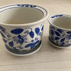 商談中　陶器プランター　植木鉢　鉢カバーの画像