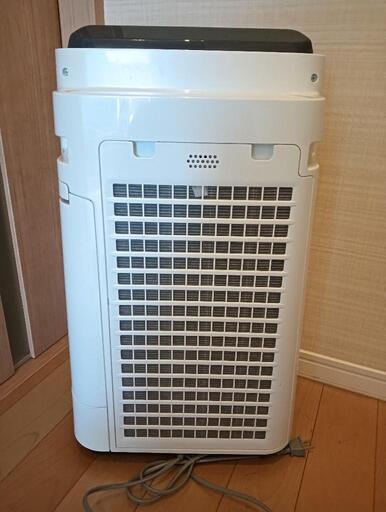シャープ　加湿空気清浄機②　KC-F50-W