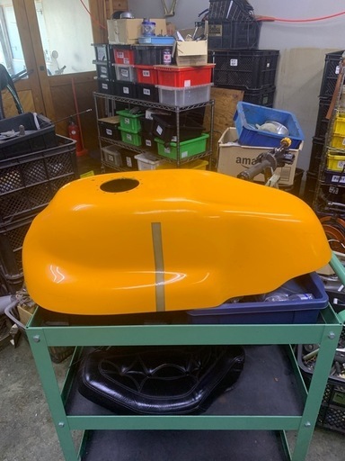 値下げしました。ドカティ　イモラタイプ　FRPタンク