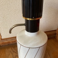 ウイスキー ポンプ ディスペンサー