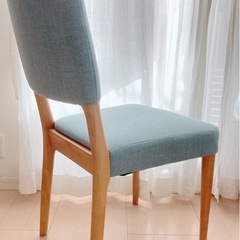 北欧家具風のデザインのダイニングチェア（1脚のみ）の画像