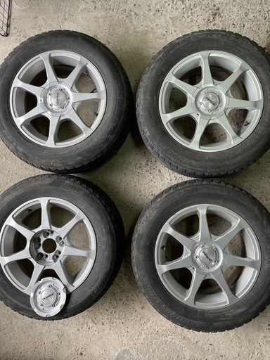 15インチスタッドレスタイヤ　195 65 15