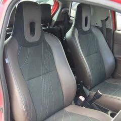 ⭕希少！修復歴無し！トヨタIQ　110Gレザーパケ⭕ローンブラックでもOK！！審査受付中！自社ローンでは無いオートローン！の画像