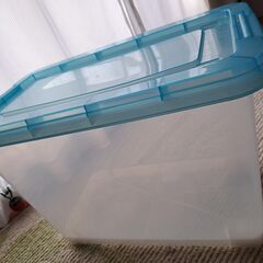 キャスター付き収納ボックス 美品  値下げしましたの画像