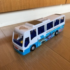 BATTLE ROBOT HIGHWAY BUS