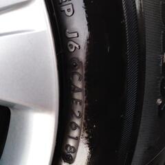 最終値引き185/70/14 スタッドレス純正スチールホイール付きの画像